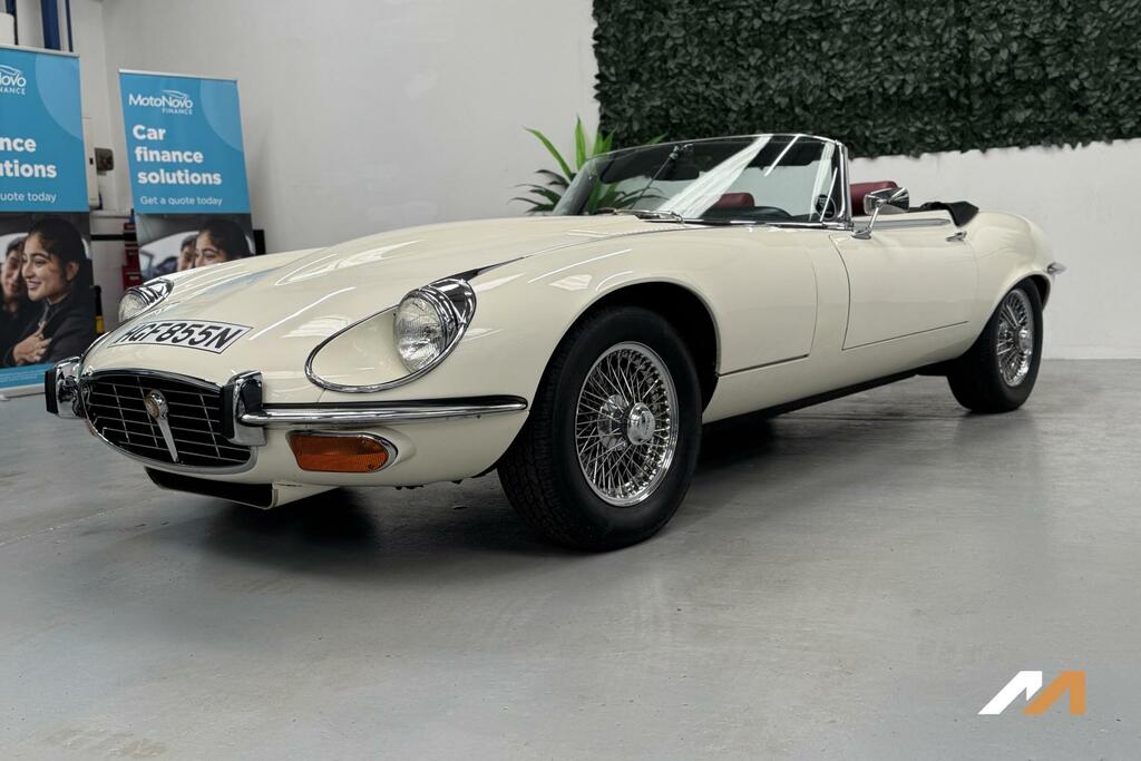 Jaguar E-Type Jaguar E-type 5.3 V12 Roadster White #5