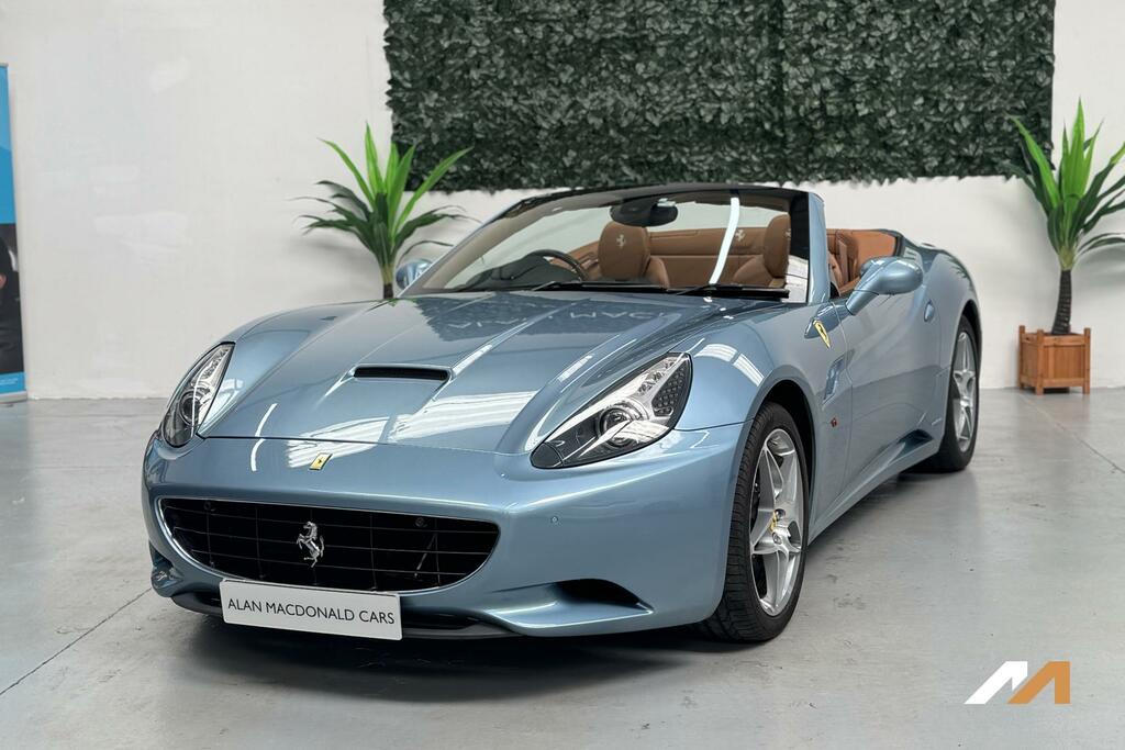 Ferrari California 4.3 Convertible F1 Dct Euro 5 453 Bhp Blue