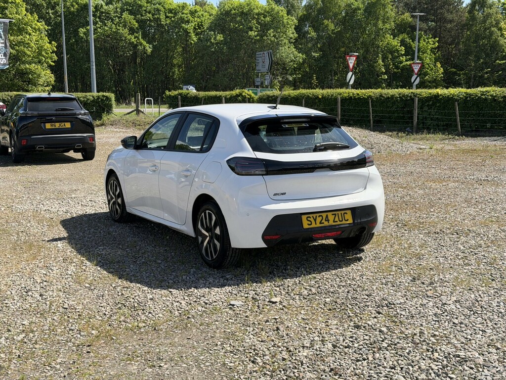 Peugeot 208 1.2 Puretech Active SY24ZUC White #4