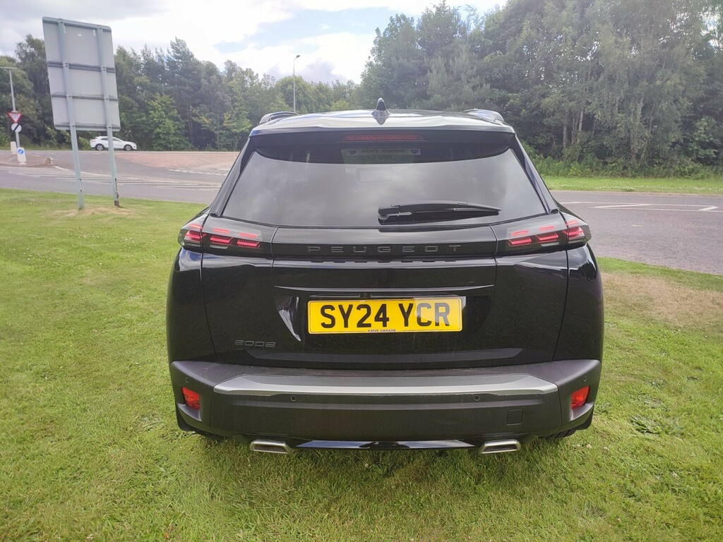 Peugeot 2008 1.2 Puretech 130 Allure SY24YCR Black #4