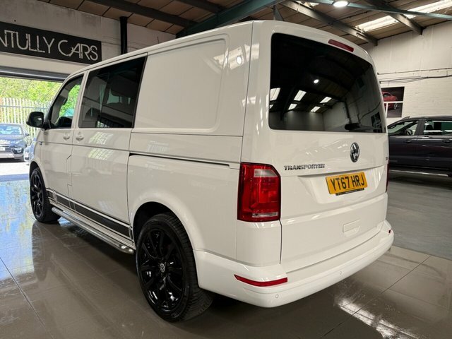 Volkswagen Transporter 2017 2.0 Tdi T32 Bluemotion Tech Highline Kombi Do YT67HRJ White #5