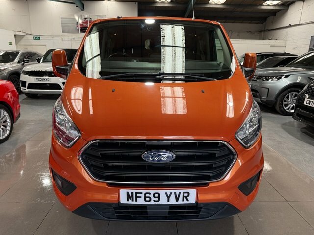 Ford Transit Custom 2019 2.0 320 Ecoblue Limited Crew Van Double Cab 5 Orange #3