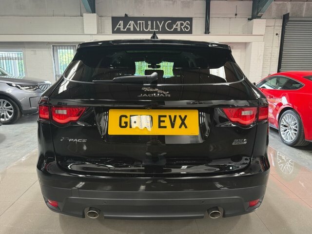Jaguar F-Pace 2019 2.0 P250i Portfolio Suv Awd E GF19EVX Black #4