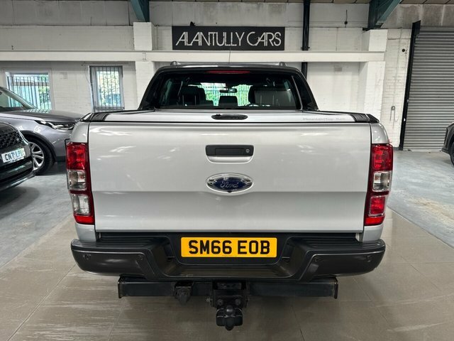 Ford Ranger 2016 3.2 Tdci Wildtrak Pickup Double Cab Diese Silver #4