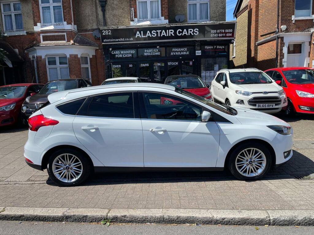 Ford Focus Hatchback 1.0T Ecoboost Zetec Edition Euro 6 Ss BC17ZNN White #2