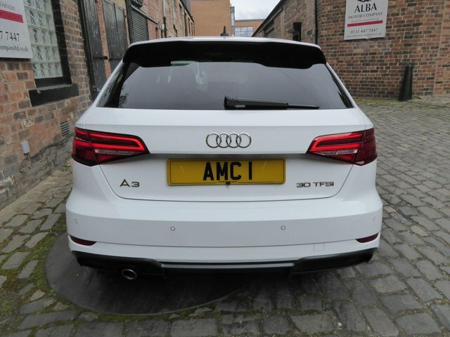 Audi A3 1.0 Tfsi 30 Black SH19UZU White #5