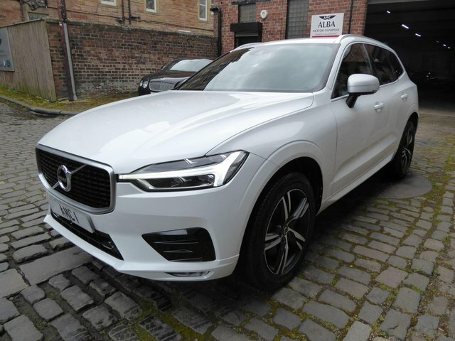 Volvo XC60 2.0 D5 Powerpulse R-design CX18NXT White #3