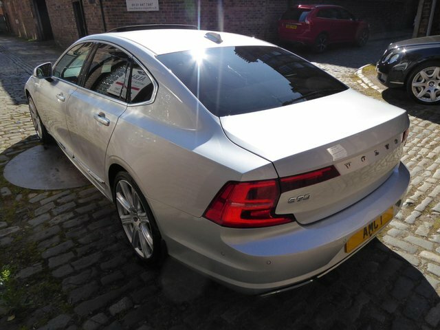 Volvo S90 2.0 T5 Inscription Plus Silver #4