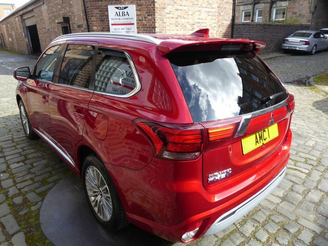 Mitsubishi Outlander 2.4H Twinmotor 13.8Kwh Dynamic SM21HBA Red #4