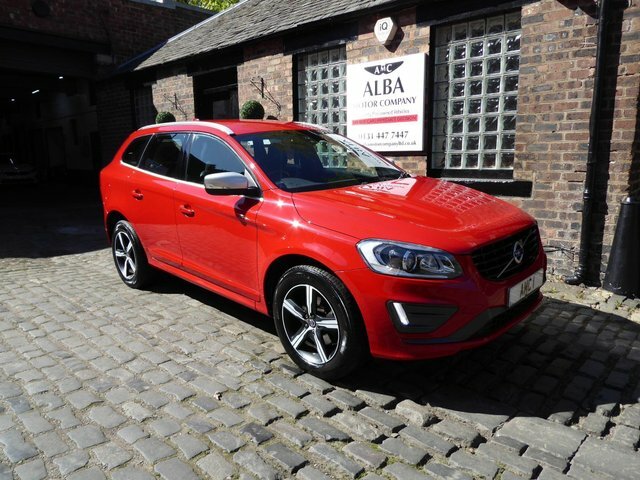 Volvo XC60 2.4 D4 R-design Lux Red