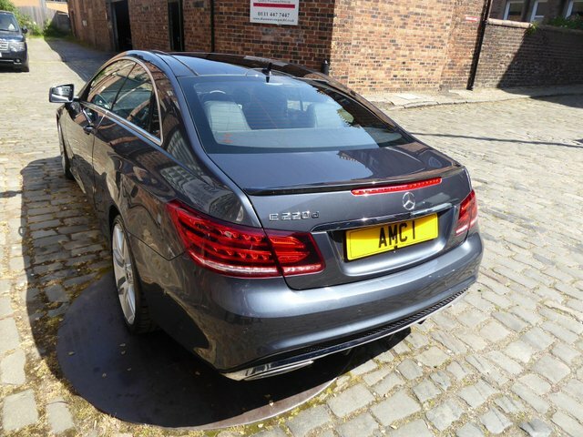 Mercedes-Benz E Class 2.1 E220d Amg Line SP17JUJ Grey #4