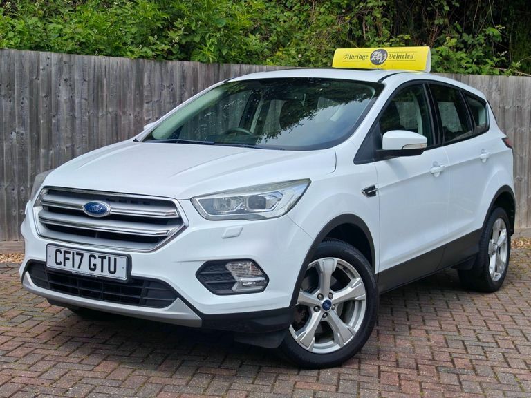 Ford Kuga 1.5 Tdci Titanium X Suv 2Wd Euro White #3