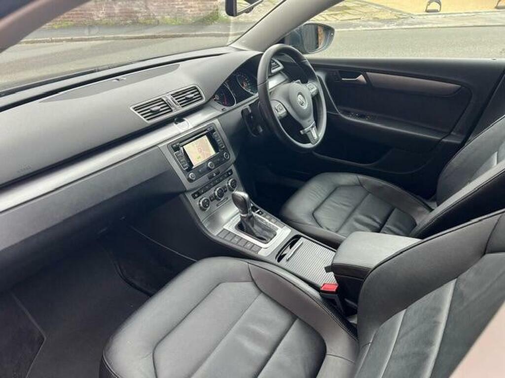 Volkswagen Passat 2.0 Tdi Bluemotion Tech Executive Style Dsg Euro 5 Grey #4