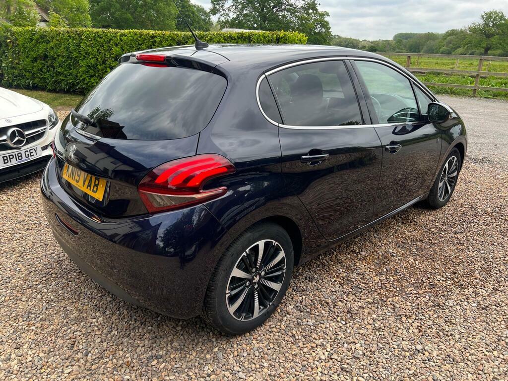 Peugeot 208 1.2 Puretech Tech Edition Euro 6 S S KN19VAB Blue #3