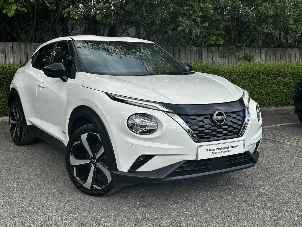 Nissan Juke 1.6 Hybrid Tekna White