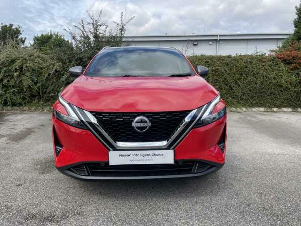 Nissan Qashqai 1.3 Dig-t Mh 158 Tekna Xtronic Red #2