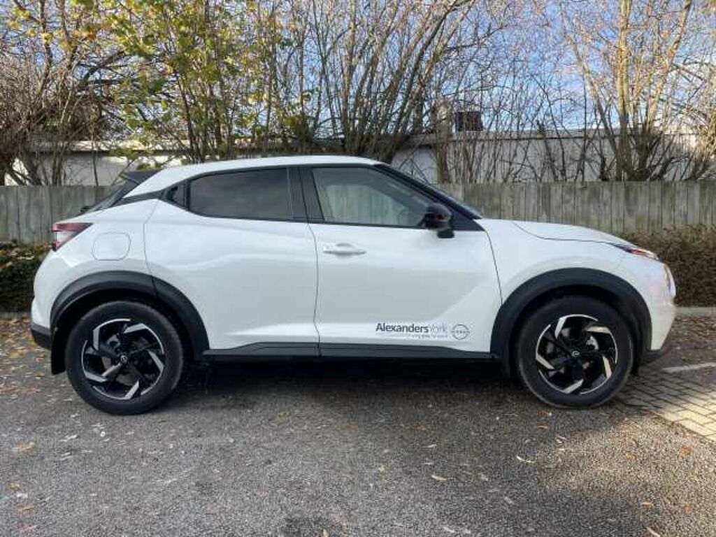 Nissan Juke 1.0 Dig-t 114 N-connecta White #2