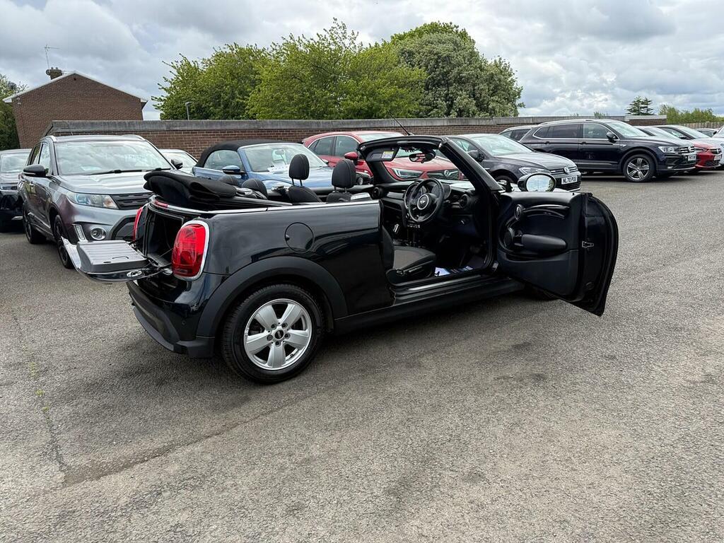 Mini Convertible 1.5 Cooper Classic Steptronic Euro 6 Ss Black #4