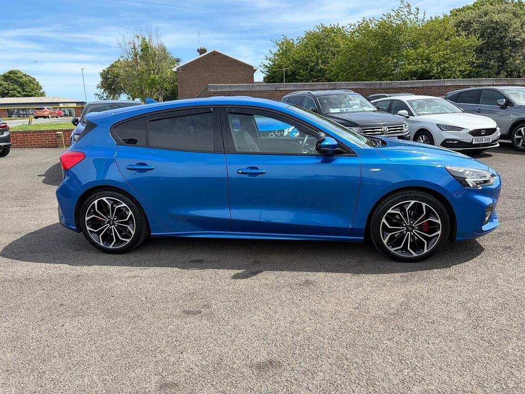 Ford Focus 1.5 Ecoblue St-line X Hatchback WP70WYV Blue #4