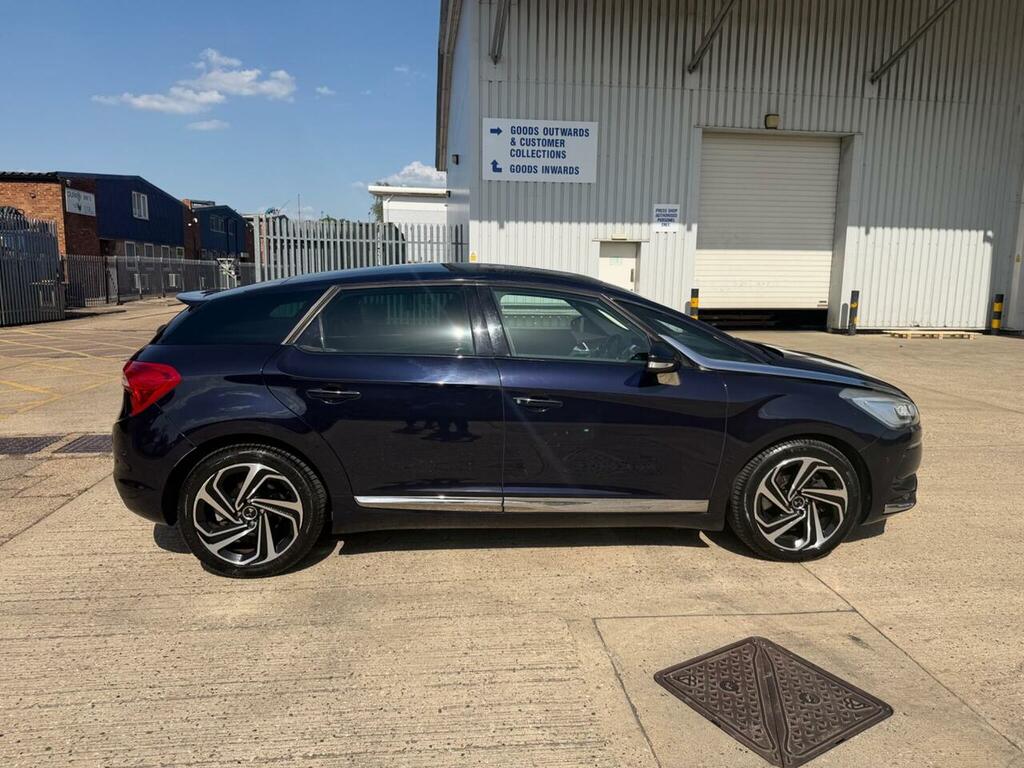 DS DS 5 Hatchback Blue #3