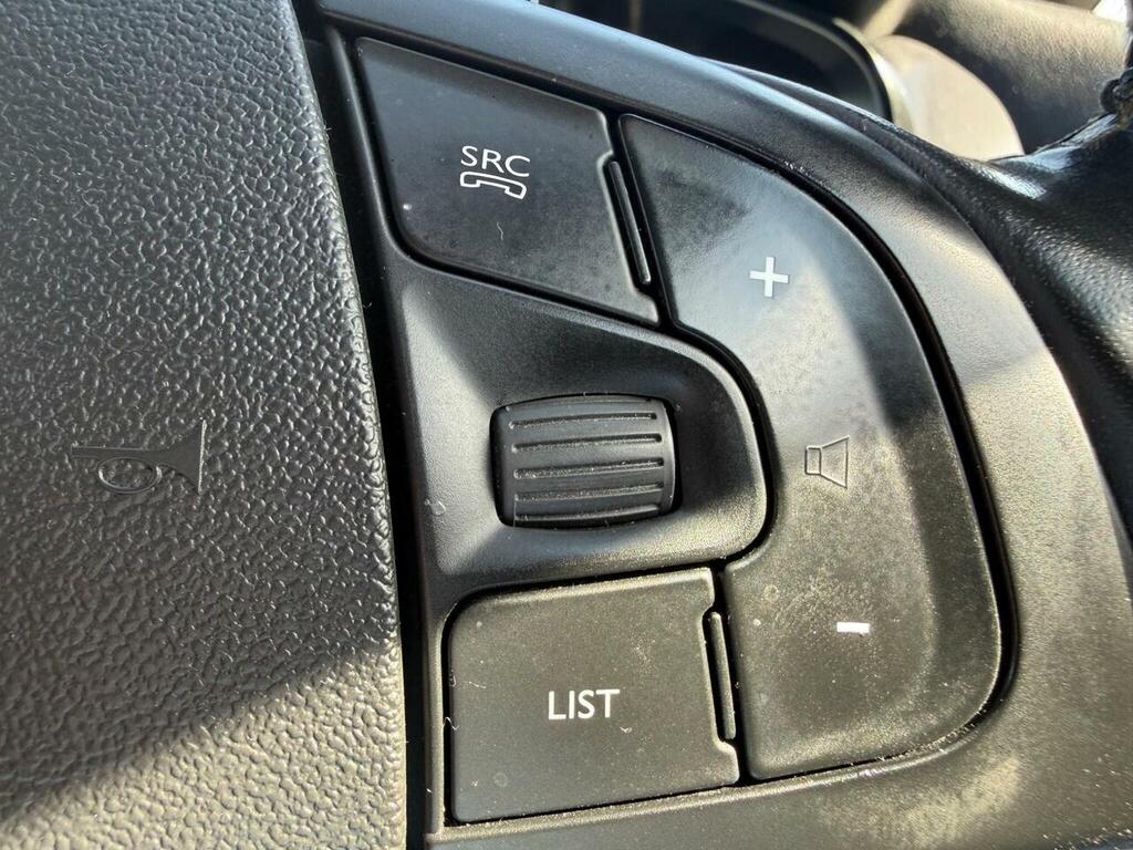 DS DS 5 Hatchback Blue #21