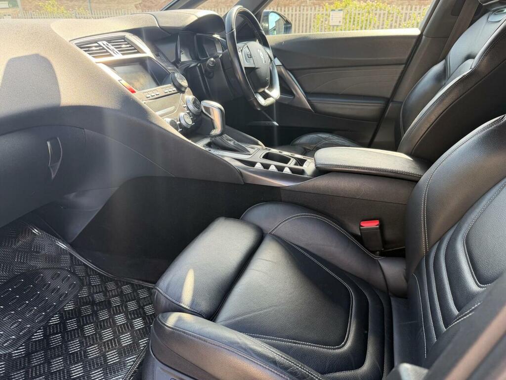 DS DS 5 Hatchback Blue #11
