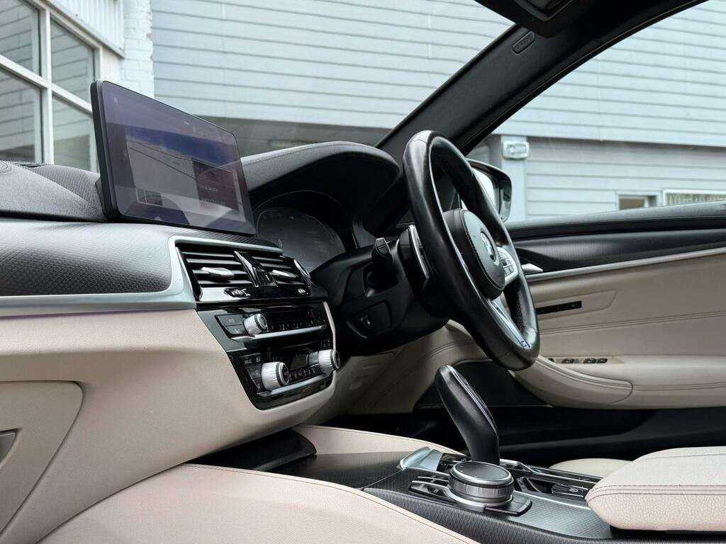 BMW 5 Series 2.0 520D Mht M Sport Steptronic Euro 6 Ss YE70KZG Grey #6