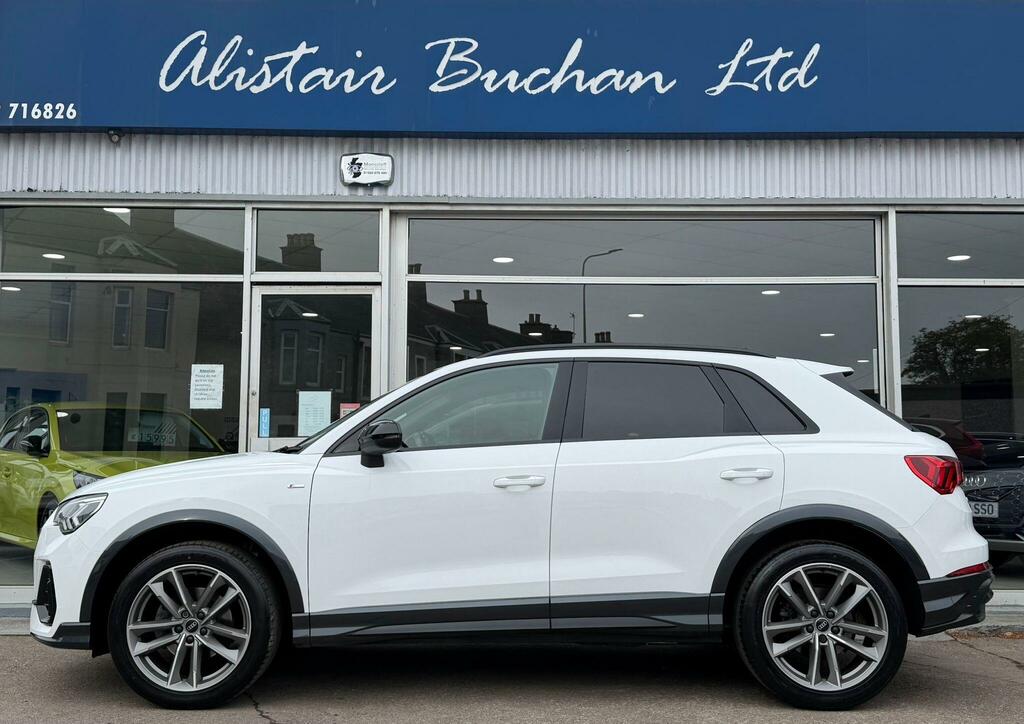 Audi Q3 1.5 Tfsi Cod 35 Black Edition Euro 6 Ss ST22TYZ White #2