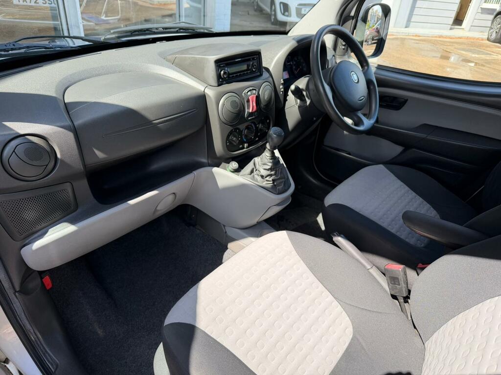 Fiat Doblo 1.4 Dynamic NK60FSF Silver #4