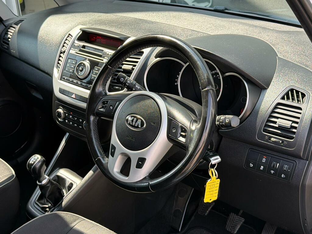 Kia Venga 1.4 2 Euro 6 Ss SL16HXV White #4