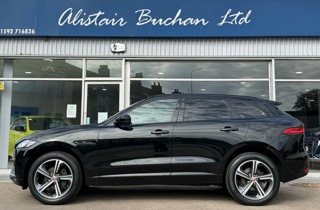 Jaguar F-Pace 2.0 D180 Chequered Flag Awd Euro 6 Ss SV70LME Black #2