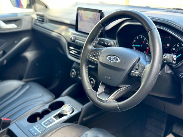 Ford Focus 1.5T Ecoboost Vignale AY19JVZ Grey #2