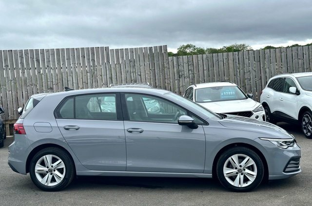Volkswagen Golf 1.5 Tsi Life S072VFF Grey #5