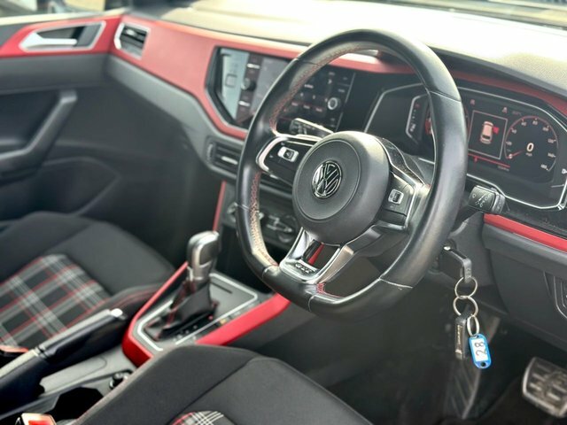 Volkswagen Polo 2.0 Tsi Gpf Gti Dsg YH19KNK Black #2