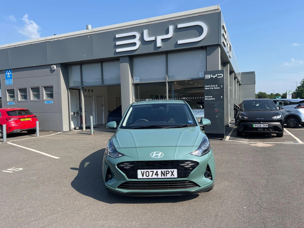 Hyundai I10 1.2 Premium Euro 6 Ss VO74NPX Green #6