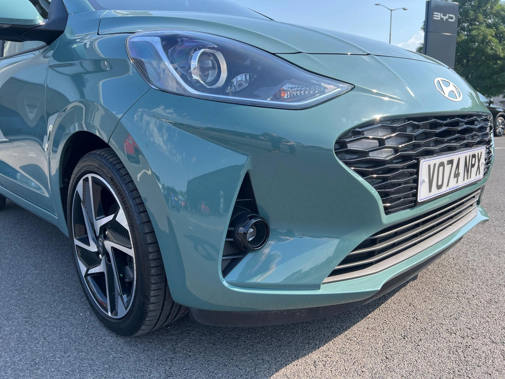 Hyundai I10 1.2 Premium Euro 6 Ss VO74NPX Green #5