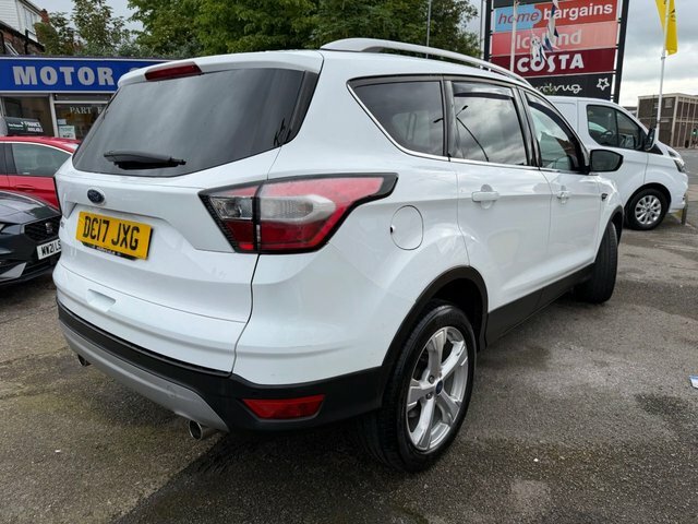 Ford Kuga 1.5 Tdci Titanium X Suv Awd Euro DC17JXG White #4