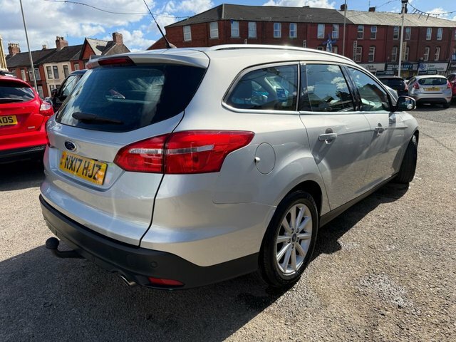 Ford Focus 2.0 Tdci Titanium Estate Powershift Eur NX17HJZ Silver #4