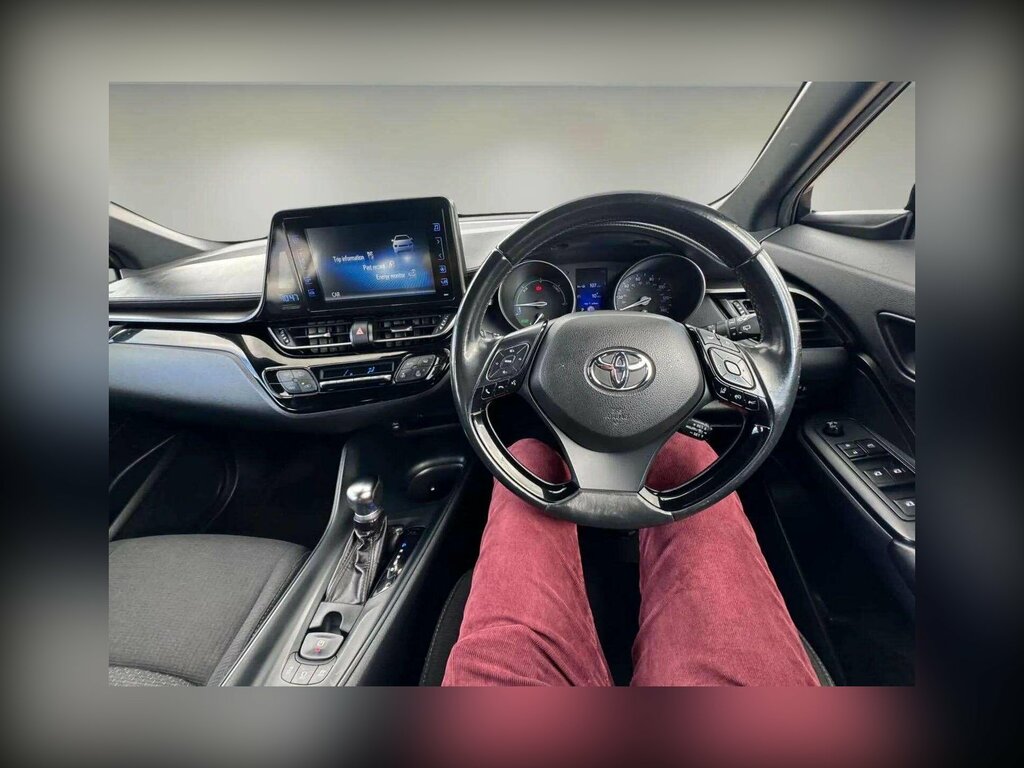 Toyota C-Hr 1.8 Vvt-h Icon Cvt Euro 6 Ss YT68LLJ White #5