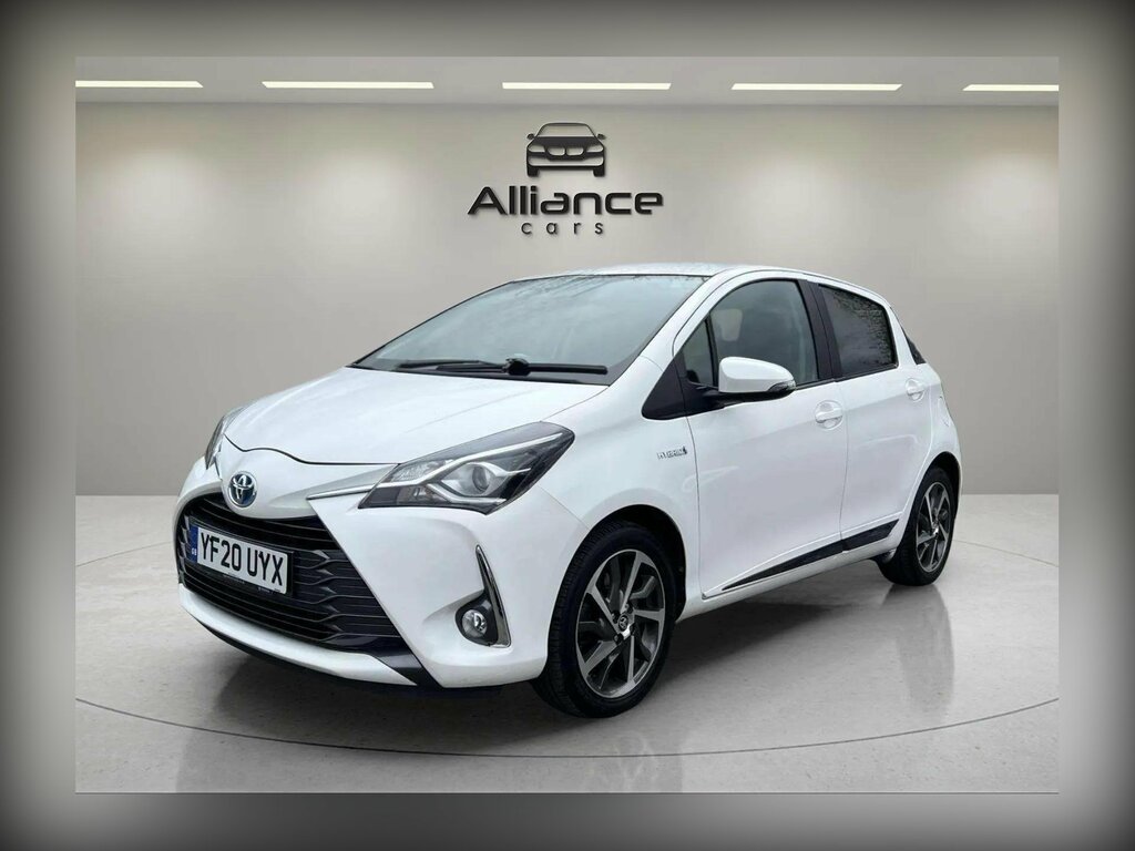 Toyota Yaris 1.5 Vvt-h Y20 Bi-tone E-cvt Euro 6 Ss White