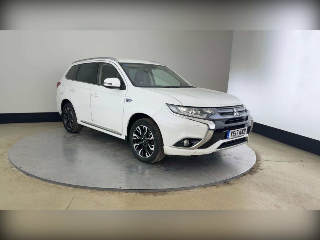 Mitsubishi Outlander 2.0H 12Kwh Juro Cvt 4Wd Euro 6 Ss White