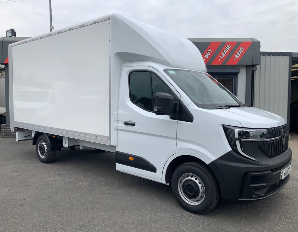 Renault Master 2.0 Blue Dci 150 Bhp Advance 4.3 Metre Full Closur White