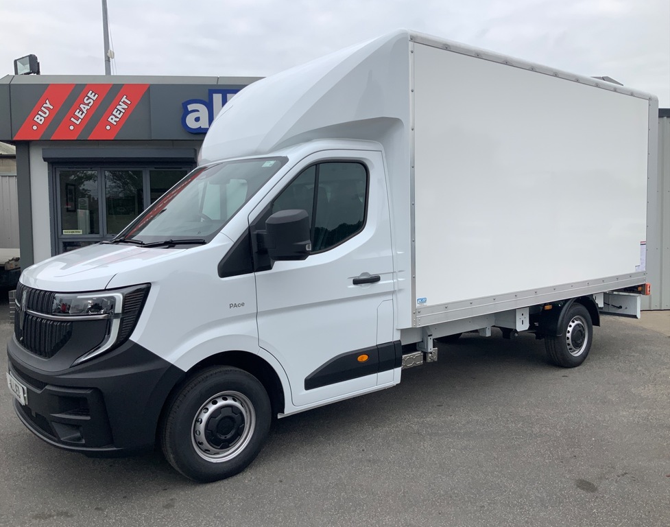Renault Master 2.0 Blue Dci 150 Bhp Advance 4.3 Metre Full Closur FX26BHP White #3