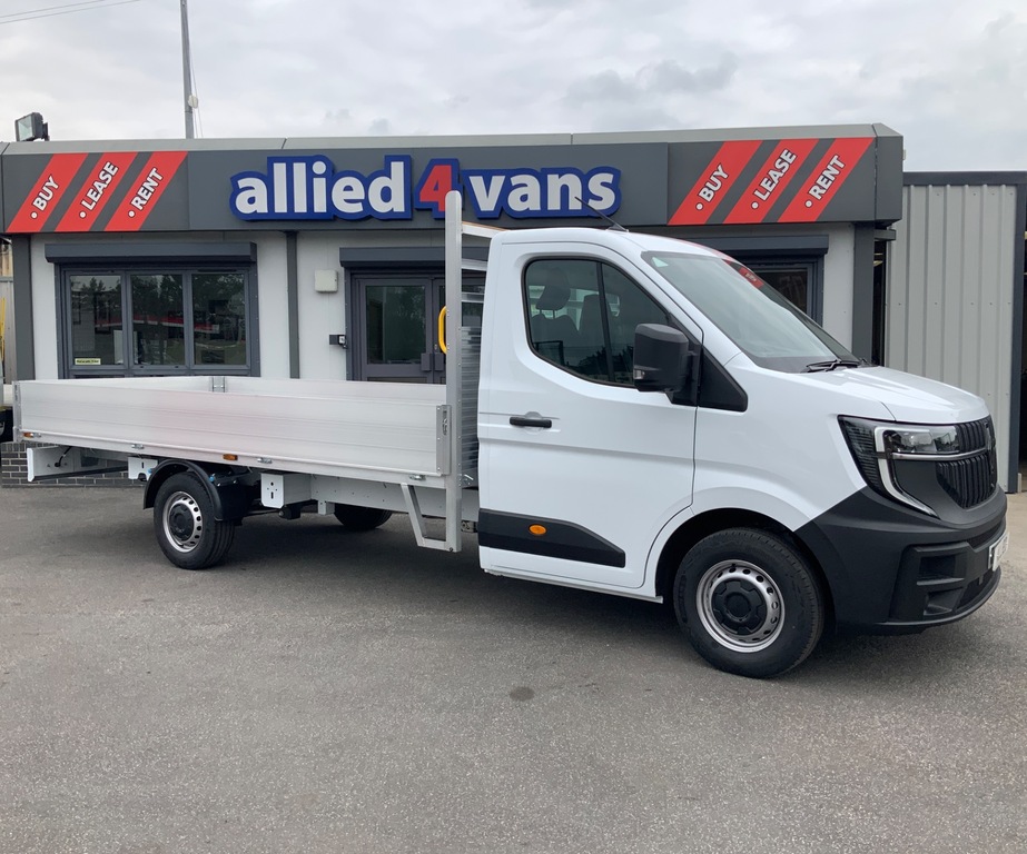 Renault Master 2.0 Blue Dci 150 Bhp Advance 4.65 Metre Alloy Drop White
