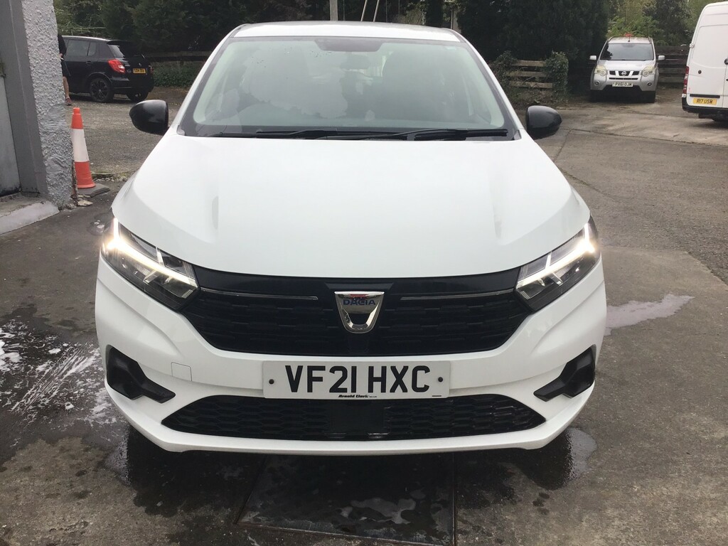 Dacia Sandero Hatchback 1.0 Essential Tce 90 2021 White