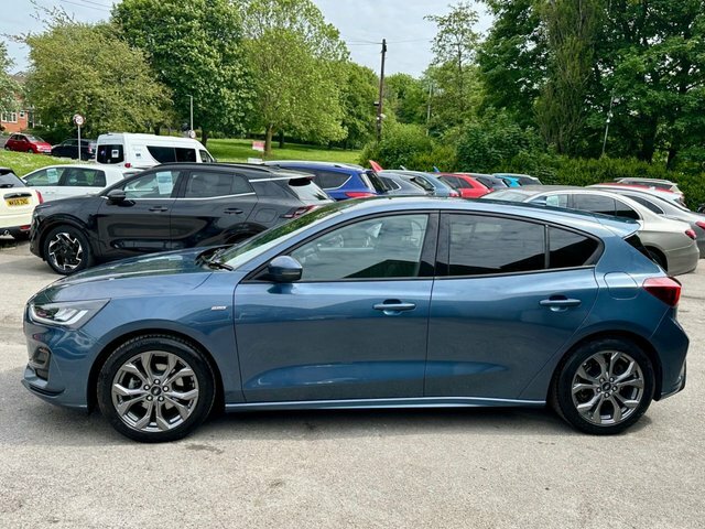Ford Focus 1.0T Ecoboost St-line Hatchback MH72KSO Blue #6