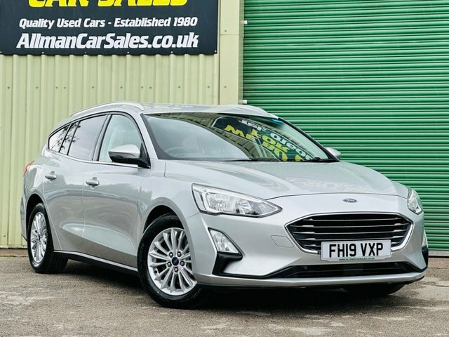 Ford Focus 1.0T Ecoboost Titanium Estate Euro Silver