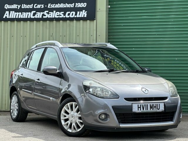 Renault Clio 1.2 Tce Dynamique Tomtom Sport Tourer M Grey