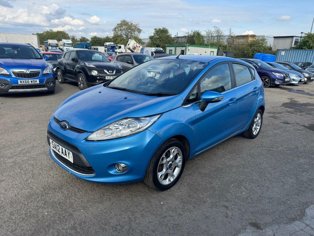 Ford Fiesta Hatchback 1.4 Zetec 201212 Blue #6