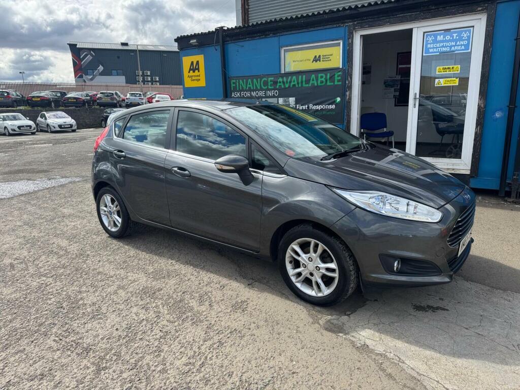 Ford Fiesta Hatchback 1.25 Zetec Euro 6 201665 WM65AWF Grey #2
